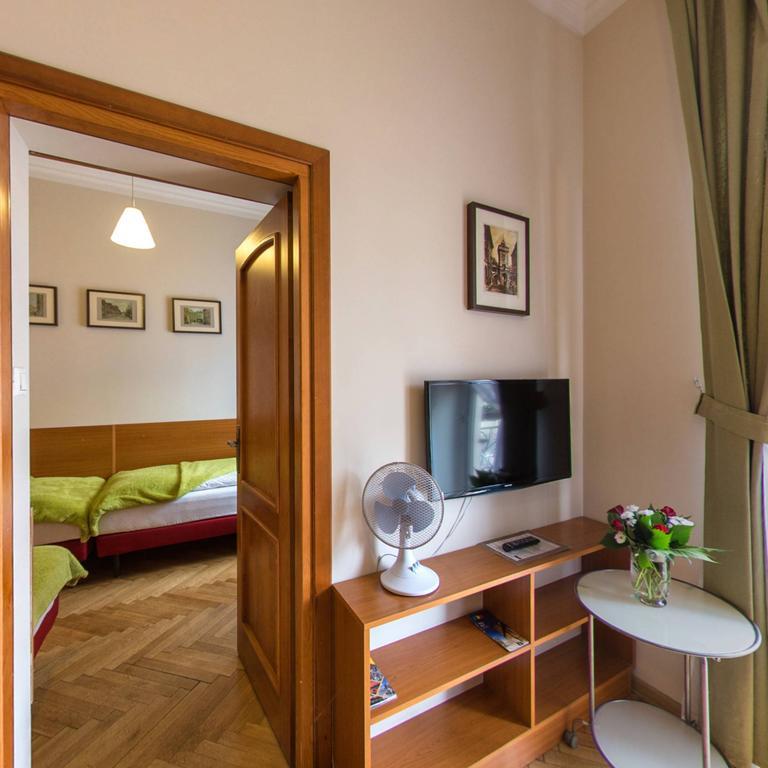 كراكوفيا Apartamenty Kajzer الغرفة الصورة